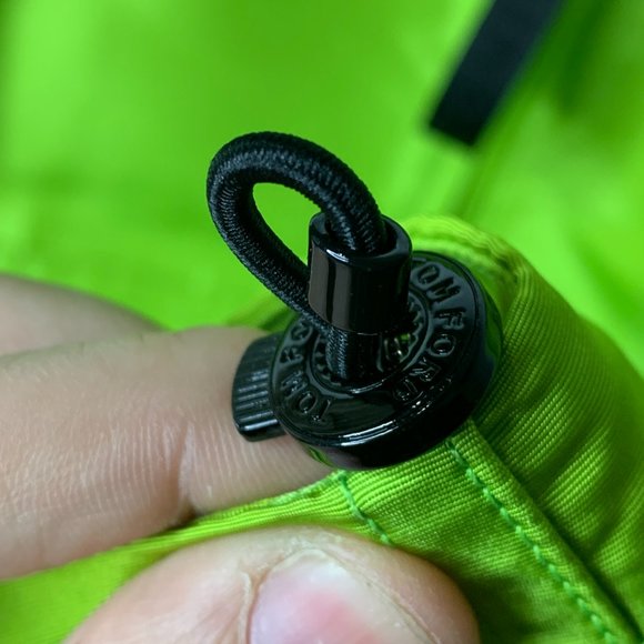 TOM FORD Silk Faille Shell Hooded Blouson Jacket Size 48 Green - Picture 10 of 10